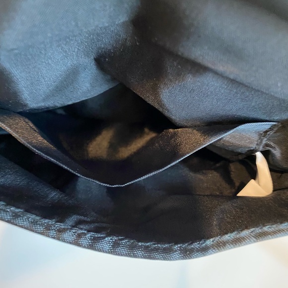 Wow! Black Bronze Silver Beaded Purse with Strap - Picture 6 of 10